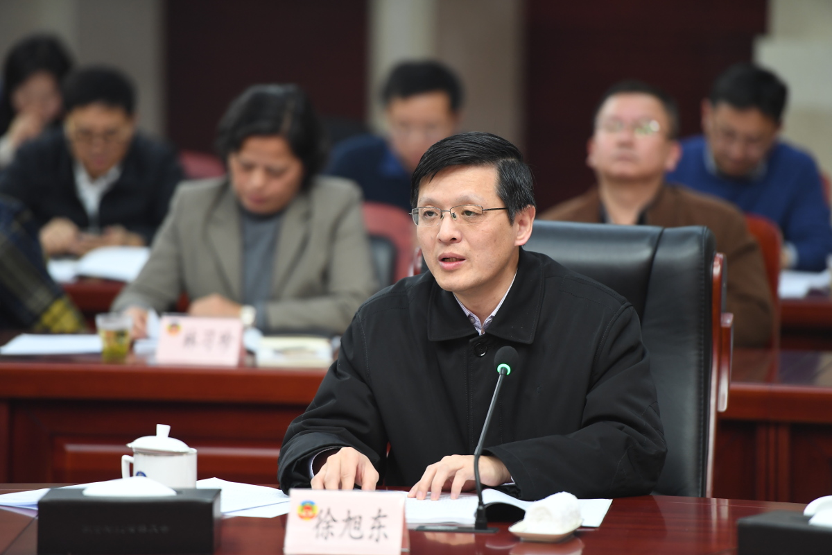 徐旭東webwxgetmsgimg.jpg 徐旭東webwxgetmsgimg.jpg