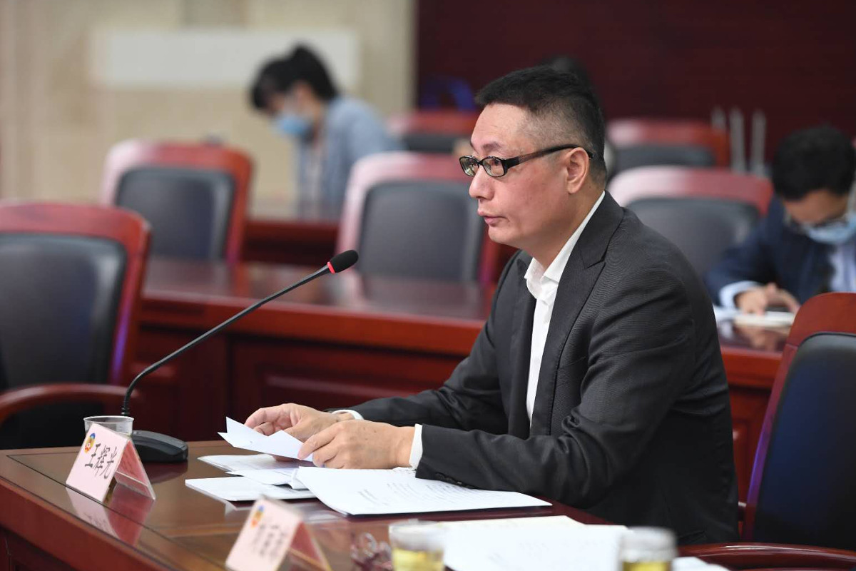 王輝光.jpg 王輝光.jpg