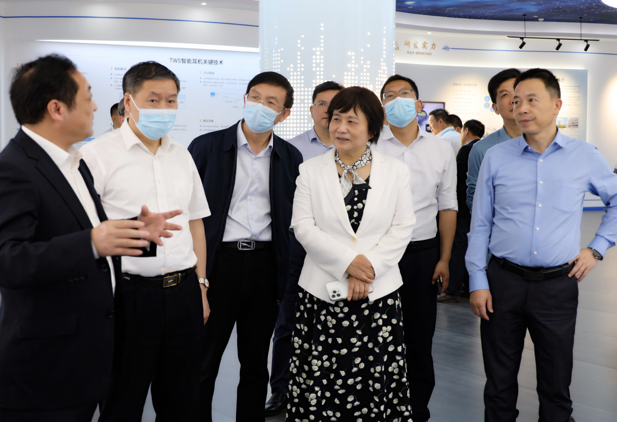 2022年5月17日至18日,省政協(xié)副主席王紅玲到通城縣督導(dǎo)調(diào)研鞏固拓展脫貧攻堅(jiān)成果同鄉(xiāng)村振興有效銜接工作.jpg 2022年5月17日至18日,省政協(xié)副主席王紅玲到通城縣督導(dǎo)調(diào)研鞏固拓展脫貧攻堅(jiān)成果同鄉(xiāng)村振興有效銜接工作.jpg