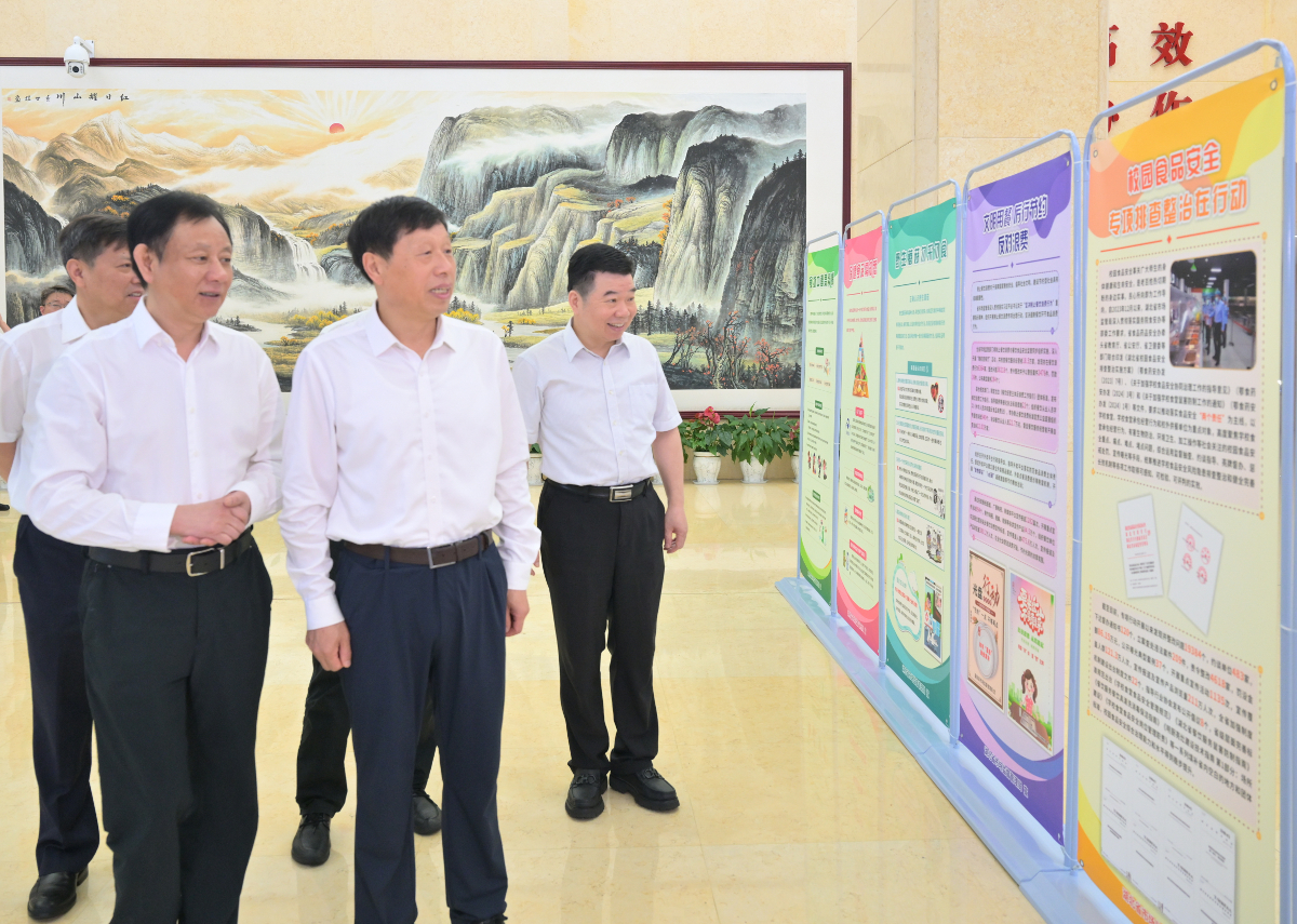 664932824.jpg 664932824.jpg