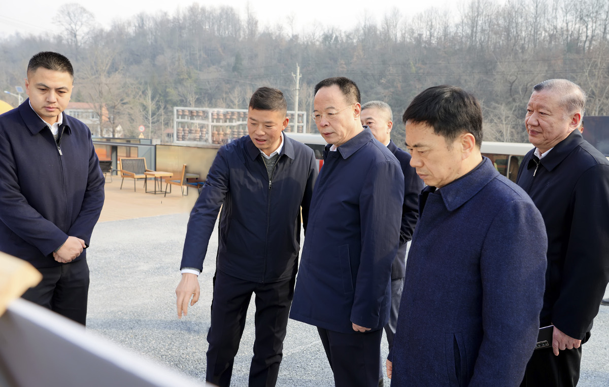 F95CB6734C9AA98C2F77752780F225FF.jpg F95CB6734C9AA98C2F77752780F225FF.jpg