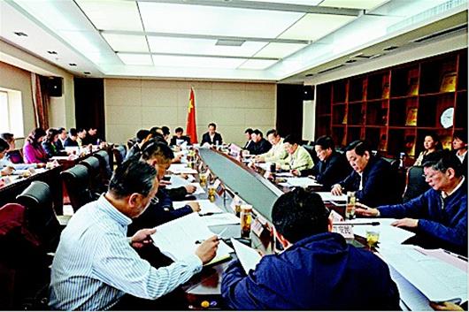 m_hbrb20150126兩會(huì)特別報(bào)道 縱深v03_1.jpg